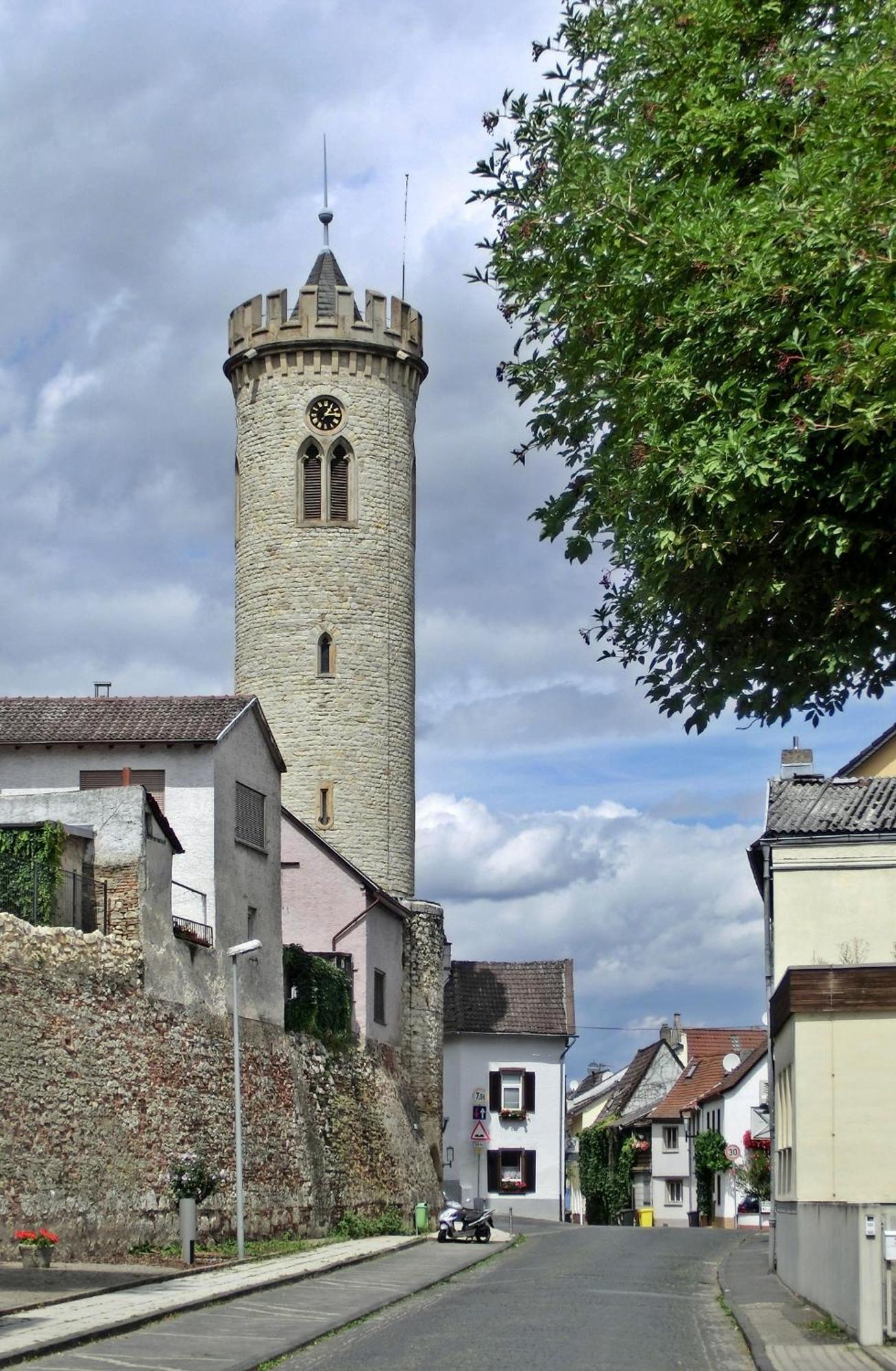 Uhrturm Apartment Oppenheim